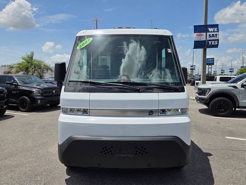 Used 2024 Chevrolet Brightdrop 400 w/ Commercial Equipment Package AWD/4WD image 16