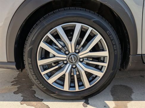 Used 2024 Nissan Kicks SV image 31