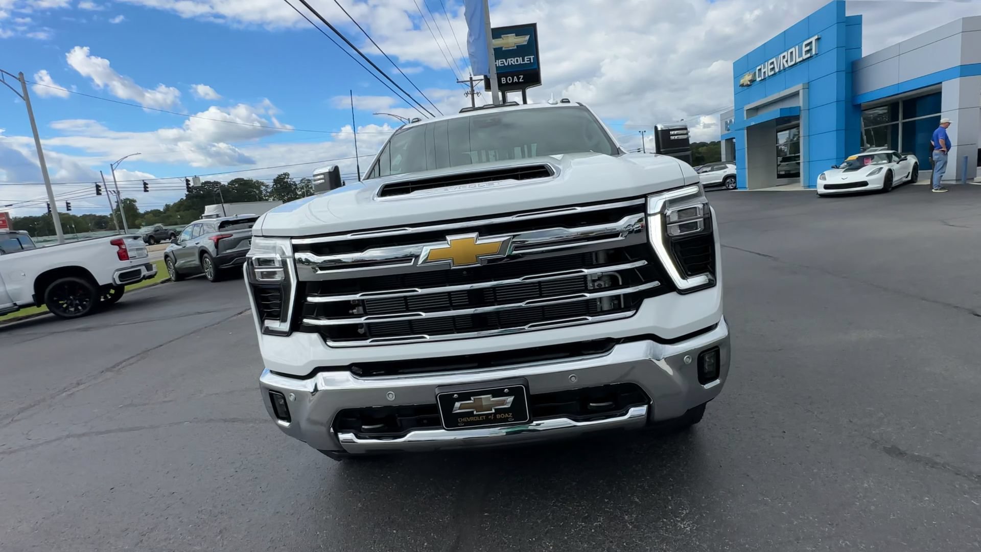 Used 2026 Chevrolet Silverado 3500 LTZ w/ LTZ Plus Package AWD/4WD image 3