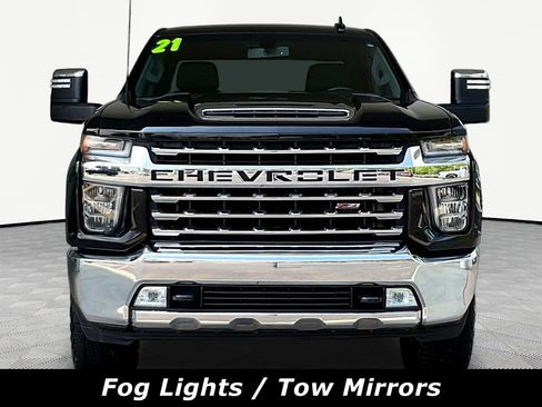 Used 2021 Chevrolet Silverado 2500 LTZ AWD/4WD image 2