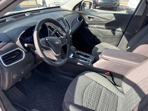 Certified 2023 Chevrolet Equinox LT w/ LPO, Floor Liner Package image 11