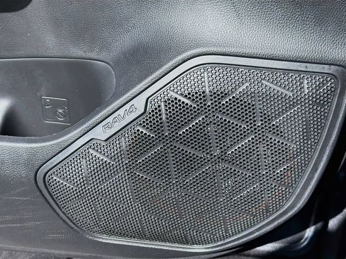 Used 2023 Toyota RAV4 XLE Premium FWD image 24