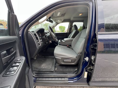 Used 2014 RAM 1500 Express AWD/4WD image 21
