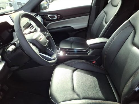 Certified 2024 Jeep Compass Limited AWD/4WD image 9