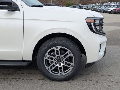 New 2026 Ford Expedition Max Active image 11