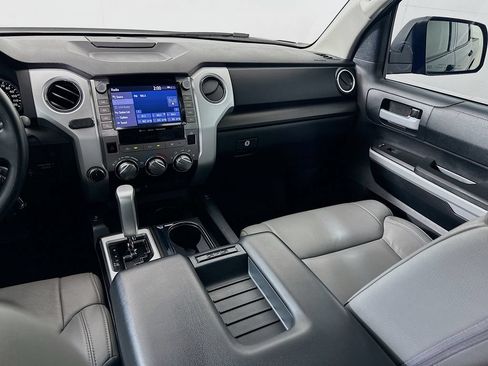 Used 2020 Toyota Tundra SR5 w/ SR5 Leather Package AWD/4WD image 22