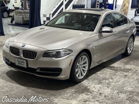 Used 2014 BMW 535i Sedan image 5