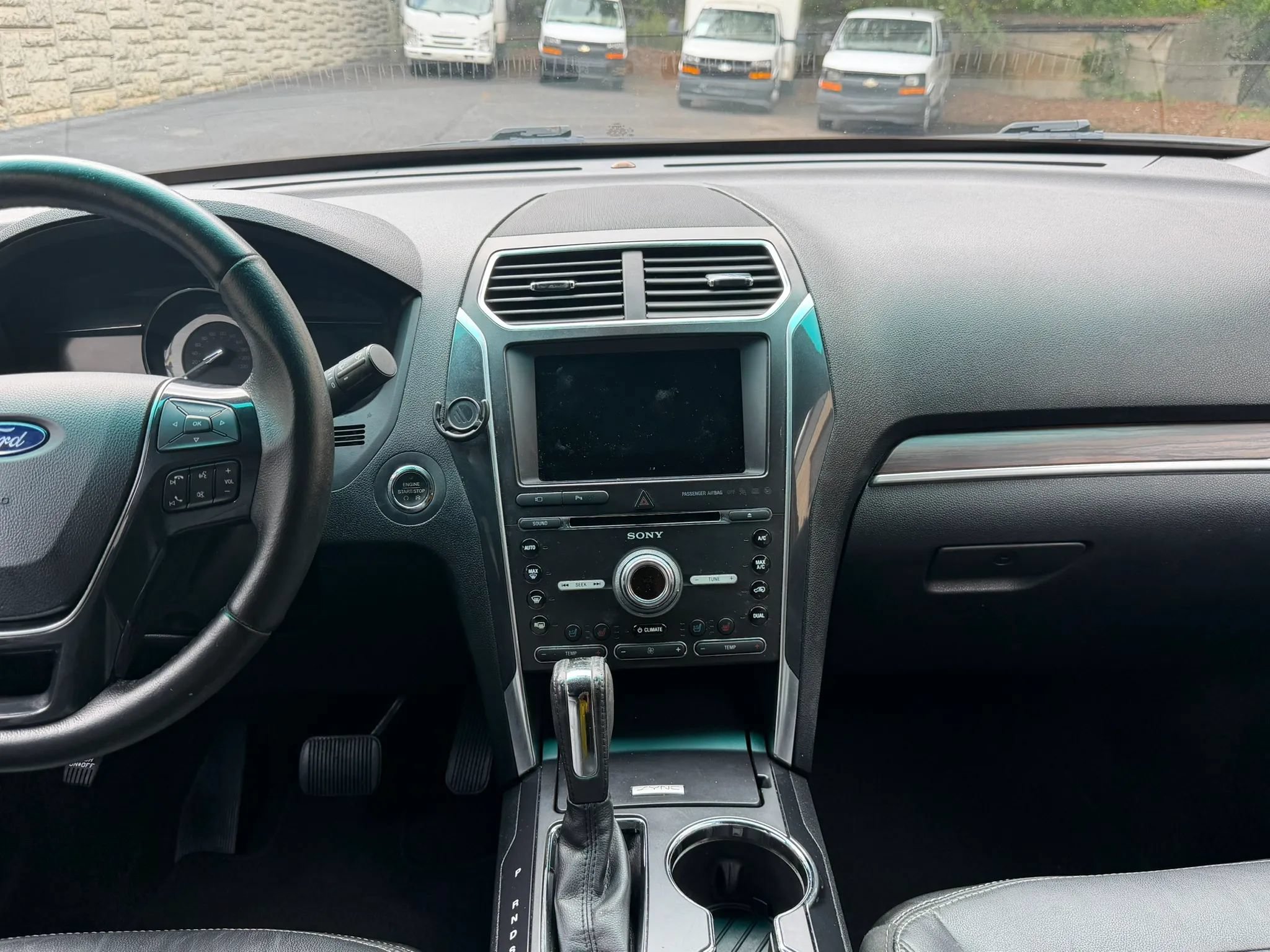 Used 2017 Ford Explorer Limited FWD image 20