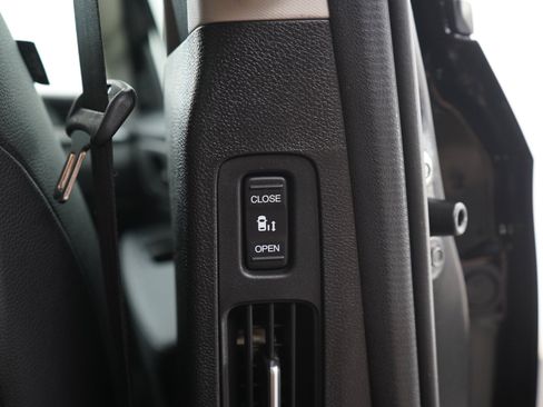 Used 2026 Honda Odyssey EX-L image 18