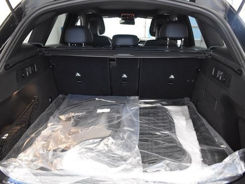 New 2026 Mercedes-Benz GLC 300 4MATIC image 16