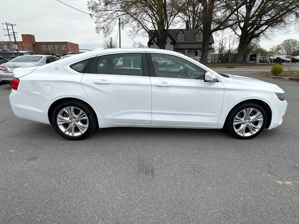 Used 2015 Chevrolet Impala LT FWD image 6