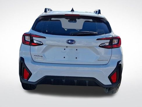 Certified 2024 Subaru Crosstrek 2.0i Premium w/ Crosstrek Mirror Package image 5