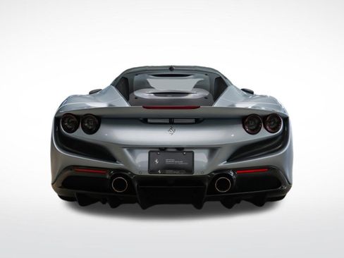 Used 2021 Ferrari F8 Tributo RWD image 4