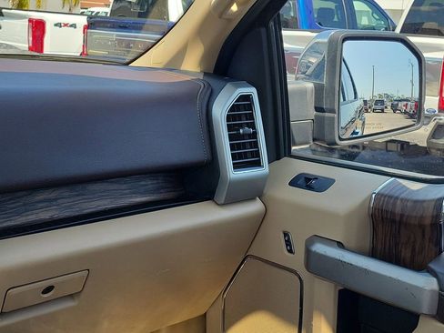 Used 2019 Ford F150 Lariat w/ Equipment Group 502A Luxury RWD image 15