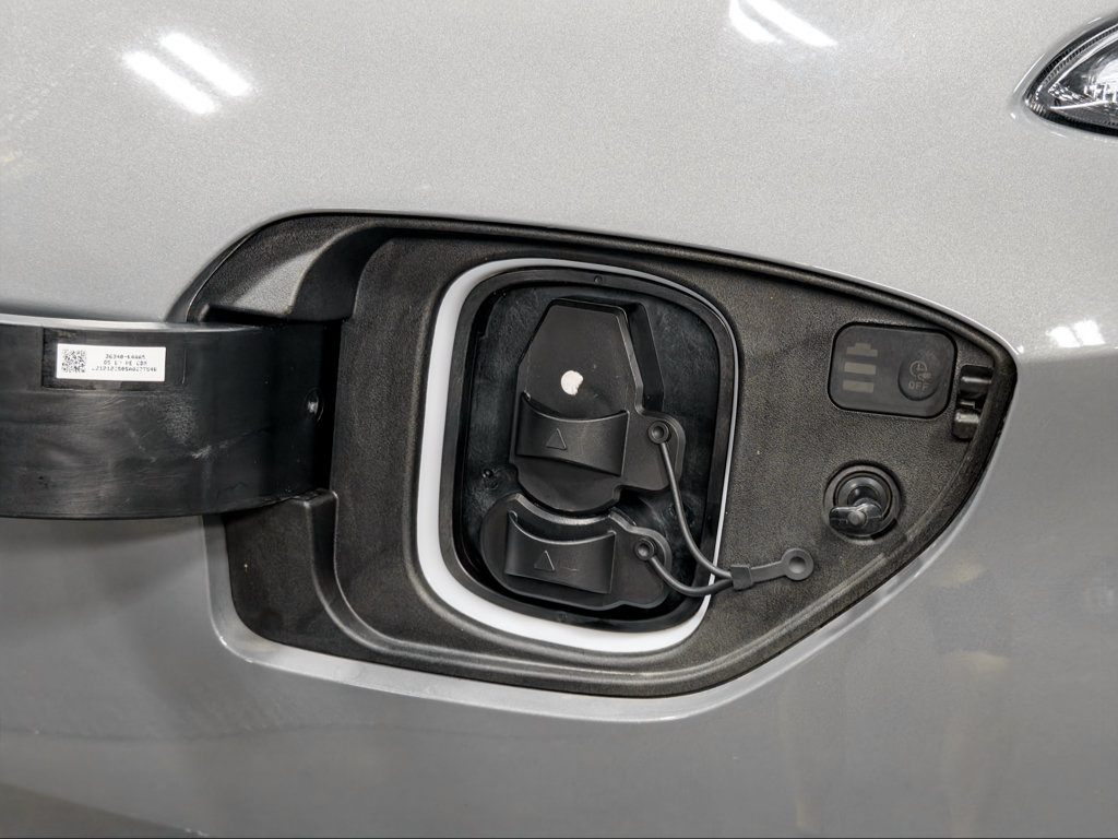 Used 2023 Hyundai Kona SE FWD image 5