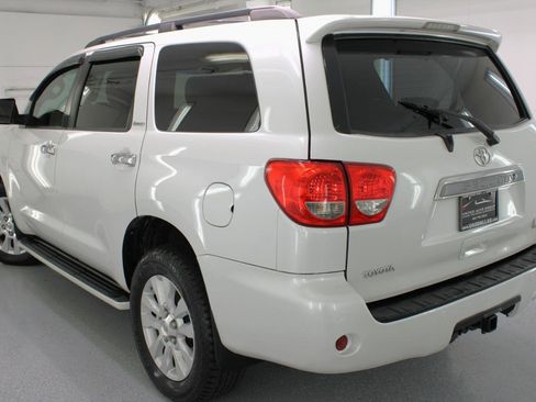 Used 2008 Toyota Sequoia Platinum image 31