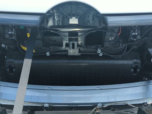 New 2025 Volkswagen ID. Buzz 1st Edition image 22