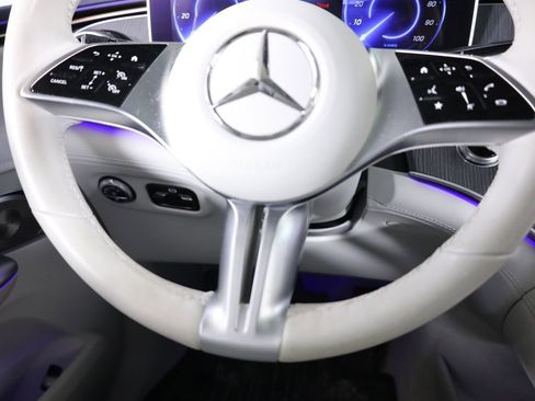 Certified 2023 Mercedes-Benz EQE 350+ 4MATIC SUV image 39