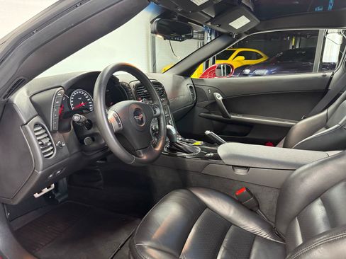Used 2009 Chevrolet Corvette Coupe w/ Preferred Equipment Group RWD image 34