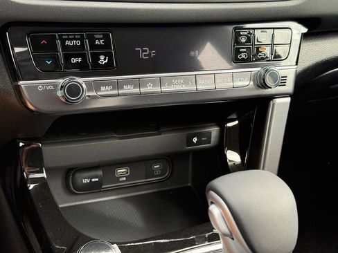 New 2026 Kia Seltos SX w/ SX Sunroof Package AWD/4WD image 16