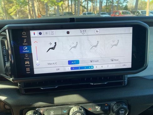 New 2026 Jeep Gladiator Sport image 30