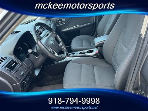 Used 2011 Ford Fusion SEL FWD image 8