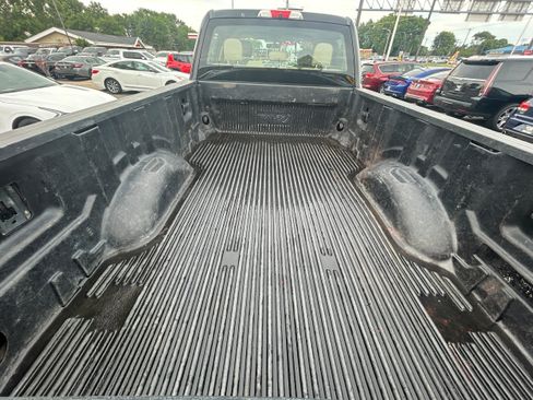 Used 2017 Ford F350 Lariat AWD/4WD image 5