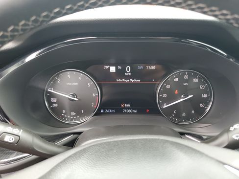 Used 2022 Buick Envision Essence w/ Technology Package I FWD image 23