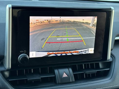 Used 2023 Toyota RAV4 LE image 18