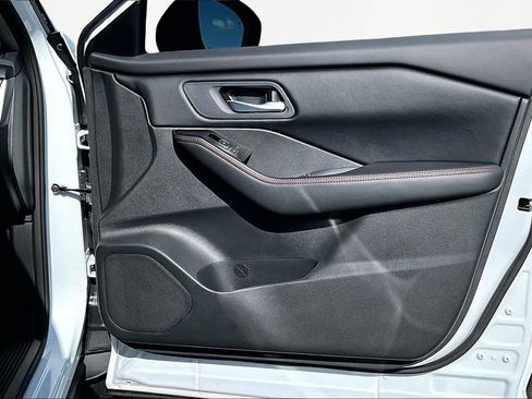 Used 2025 Nissan Rogue SV w/ Rock Creek Premium Package image 24