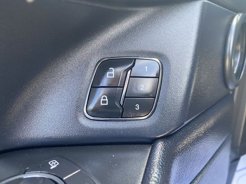 Used 2020 Ford Expedition Limited w/ Equipment Group 303A image 4