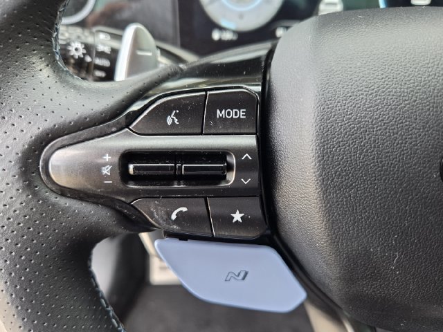 Used 2025 Hyundai Elantra N FWD image 33