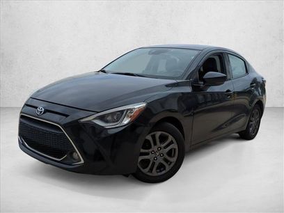 Used 2019 Toyota Yaris XLE
