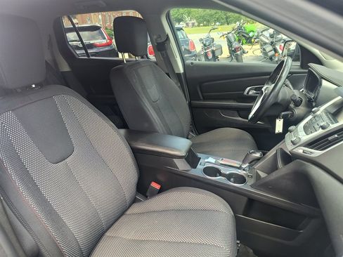 Used 2017 GMC Terrain SLE AWD/4WD image 21