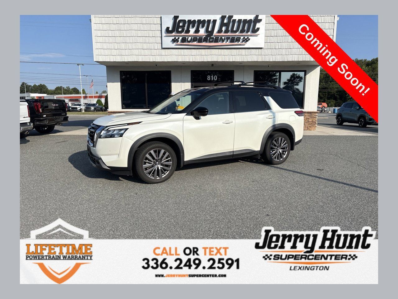 Used 2023 Nissan Pathfinder SL w/ SL Premium Package AWD/4WD image 1
