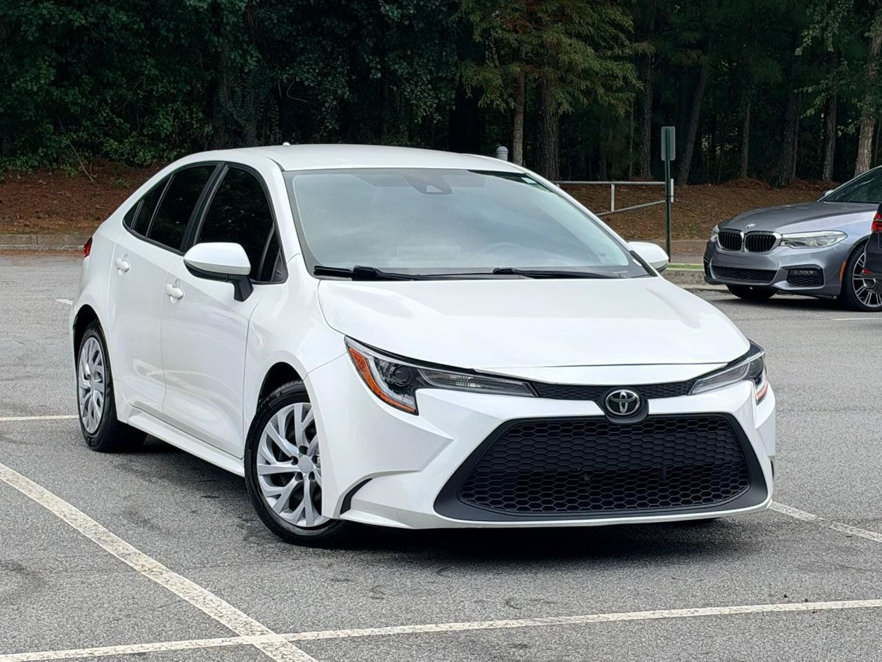 Used 2021 Toyota Corolla LE FWD image 5
