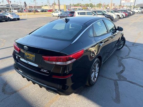 Used 2019 Kia Optima LX FWD image 40