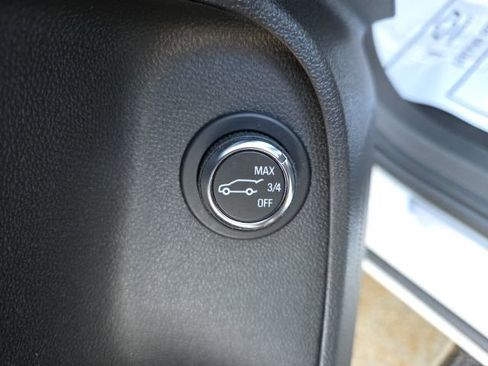 Used 2025 Buick Envista Avenir image 18