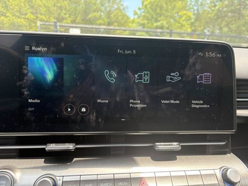 Used 2026 Hyundai Kona SEL Premium FWD image 25