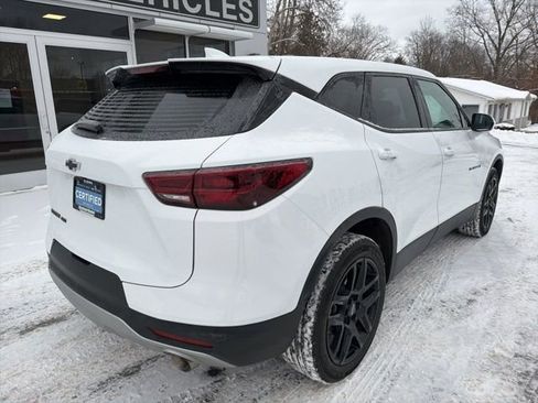 Certified 2023 Chevrolet Blazer LT w/ LPO, Black Grille Bar Package image 3
