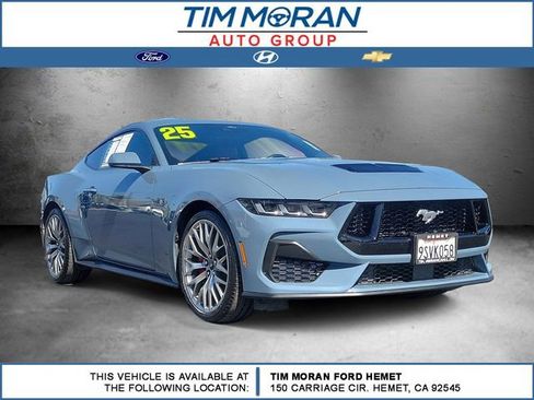 Used 2025 Ford Mustang GT Premium RWD image 1