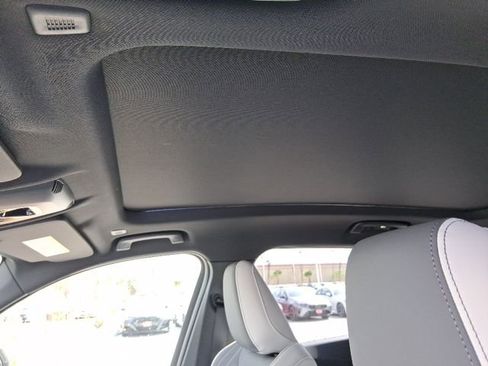 New 2026 BMW X1 xDrive28i w/ Technology Package AWD/4WD image 19