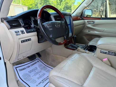Used 2008 Lexus LX 570 4WD image 11