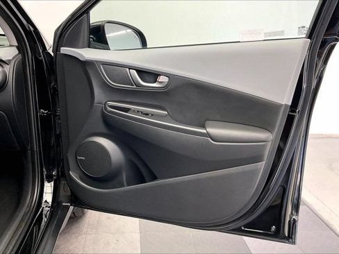 Used 2019 Hyundai Kona Ultimate AWD/4WD image 27