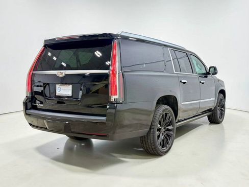 Used 2016 Cadillac Escalade ESV Premium AWD/4WD image 16