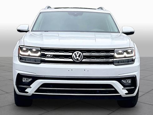 Used 2019 Volkswagen Atlas SEL R-Line image 4