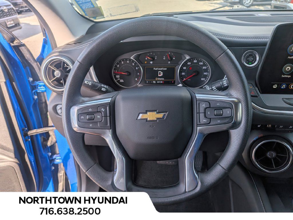 Used 2024 Chevrolet Blazer LT w/ Convenience Package AWD/4WD image 7
