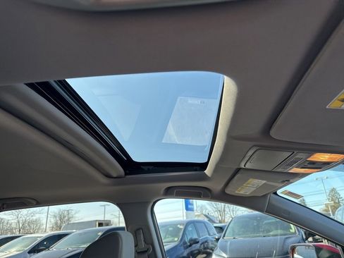 Certified 2021 Honda CR-V EX image 19