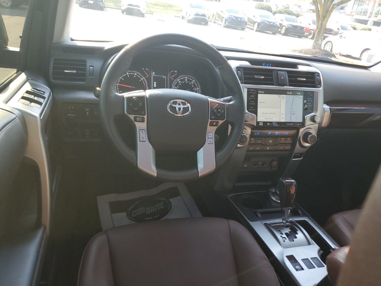 Used 2023 Toyota 4Runner Limited AWD/4WD image 10