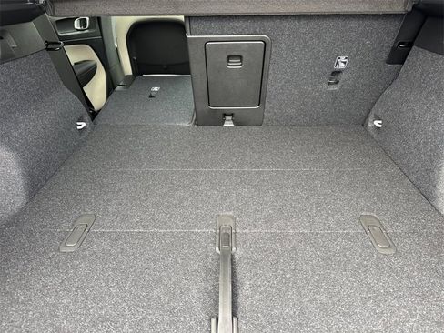 New 2026 Volvo XC40 B5 Plus w/ Protection Package Premier image 14